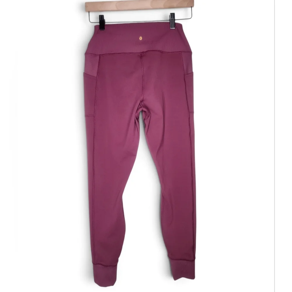 Spiritual Gangster Mindful Eco Jersey Jogger Leggings in Wildberry Size M